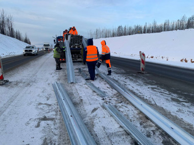 Устройство металлического барьерного ограждения на объекте: «Капитальный ремонт автомобильной дороги Р-242 Пермь - Екатеринбург км 187+000 - км 232+000, км 276+000 - км 301+000, км 301+000 - км 326+000 в Свердловской области» 36