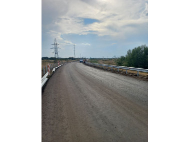 Устройство металлического барьерного ограждения на объектах: «Автоподъезд к г. Пугачев от автомобильной дороги "Самара-Пугачев-Энгельс-Волгоград" с автоподъездами г. Балаково и р.п.Горный» 20