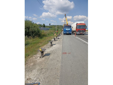 Выполнение работ по устройству шумозащитных экранов и металлического барьерного ограждения на объекте: «Реконструкция автомобильной дороги вокруг г. Екатеринбурга на участке Семь Ключей – Большой Исток». 4